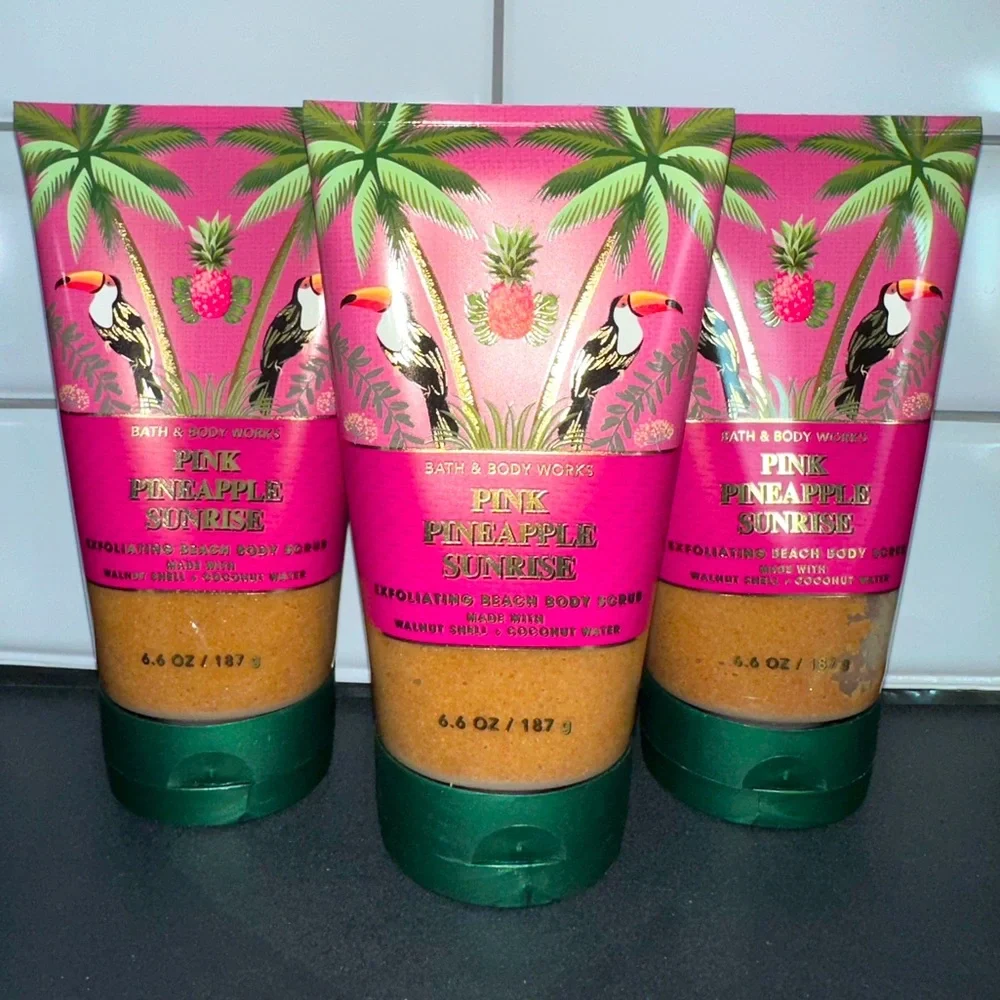 3 Pink Pineapple Sunrise Exfoliating Beach Body Scrub - Picture 1 of 4